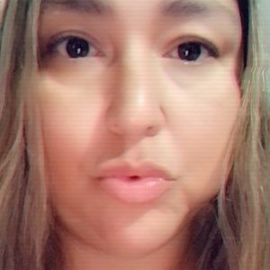 Meet your Posher, Valarie